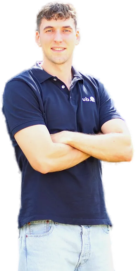 Lukas B.